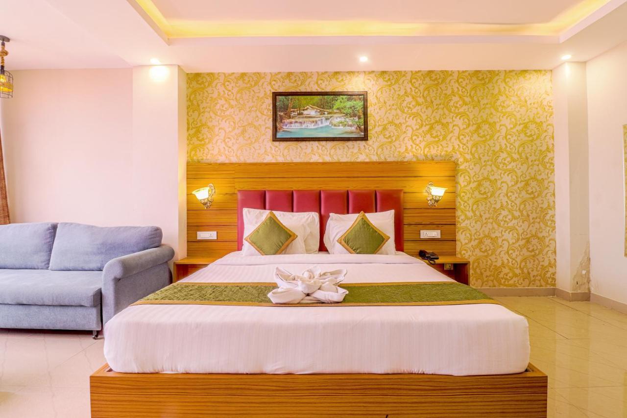The Glory Hotel Dehradun Exterior foto